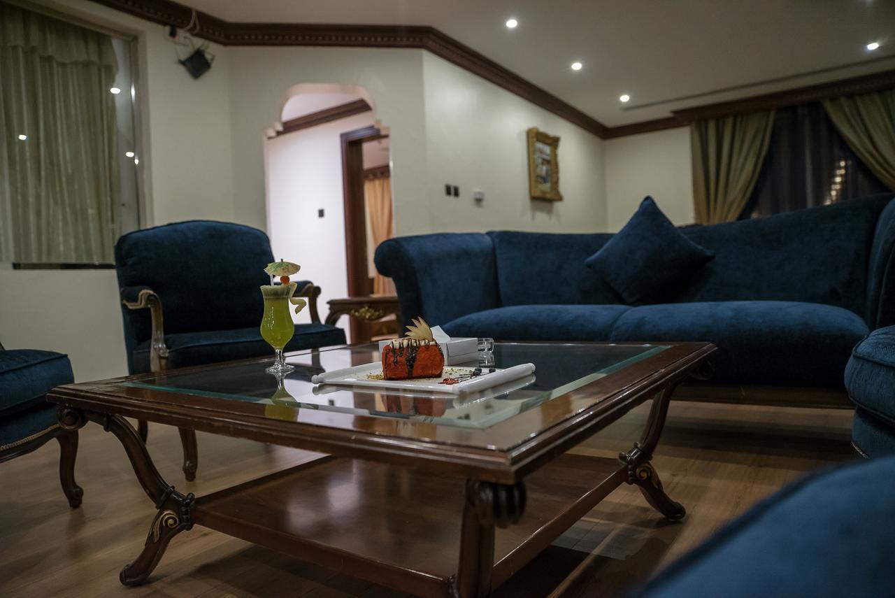 Rooz Park Hotel Al Khobar Exteriör bild