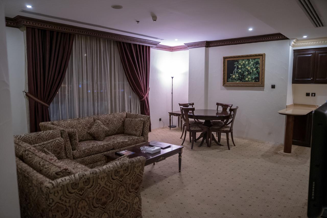 Rooz Park Hotel Al Khobar Exteriör bild